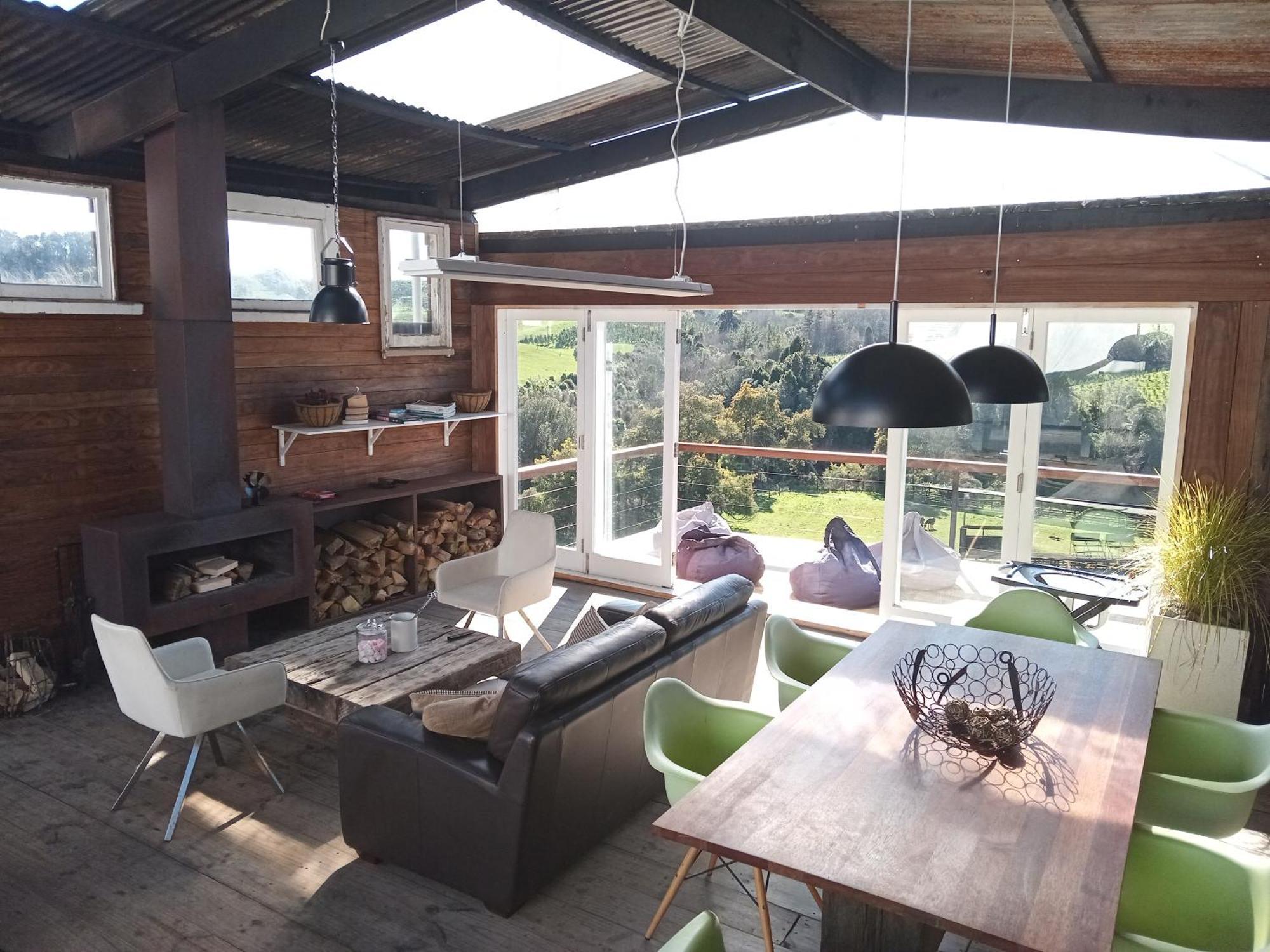 Oakridge Glamping Hotel Rotorua Exterior photo