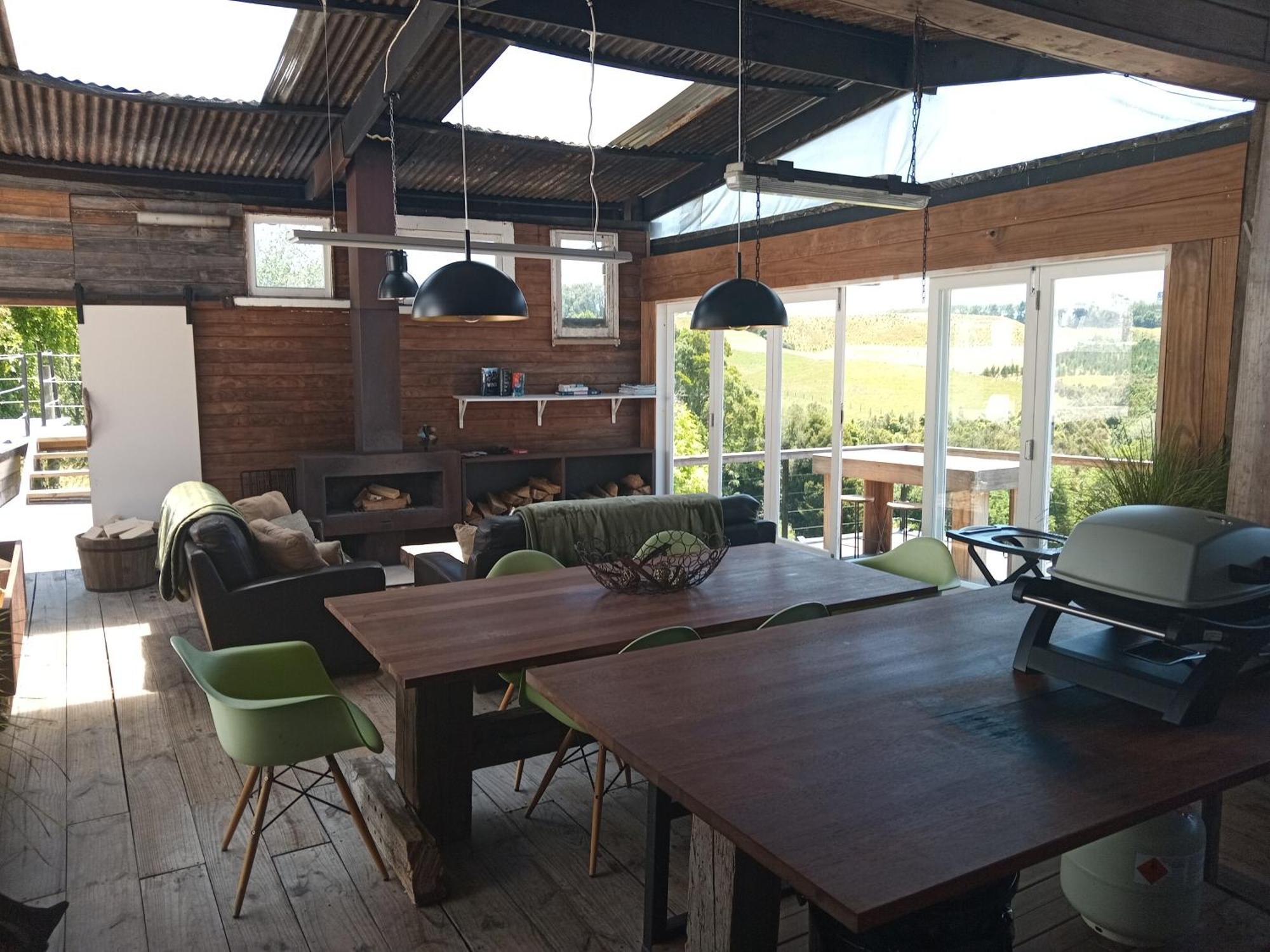 Oakridge Glamping Hotel Rotorua Exterior photo