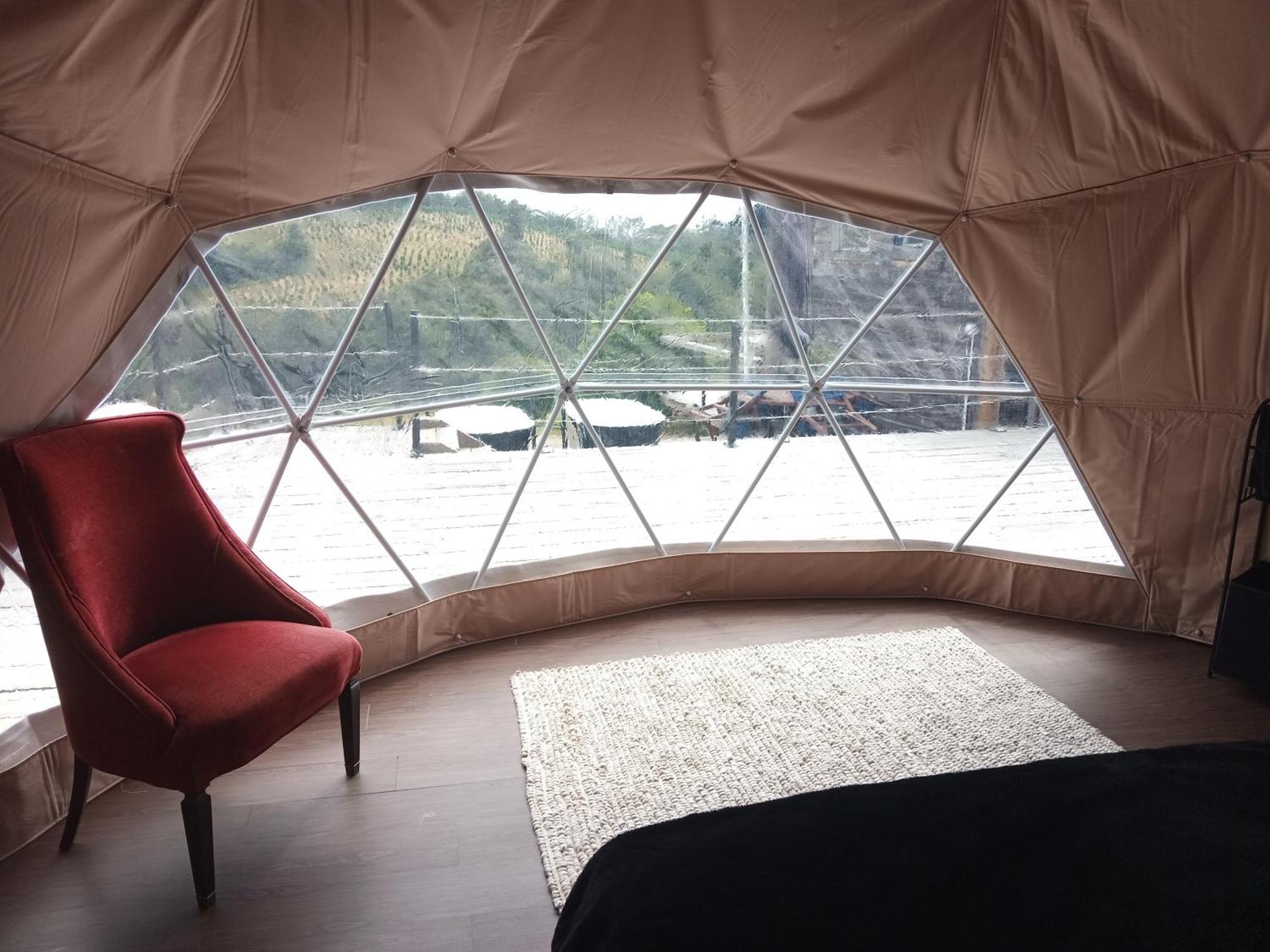 Oakridge Glamping Hotel Rotorua Exterior photo